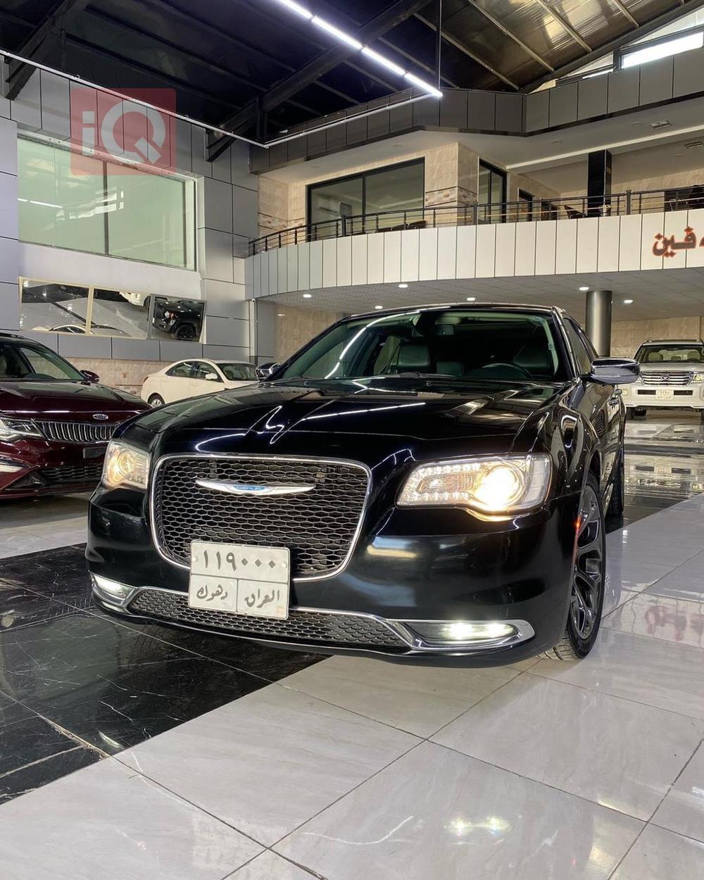 کرایسلەر 300